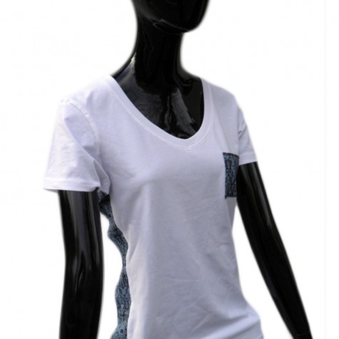 t-shirts & sweatshirts Fashionable white women's t-shirt with V-neck